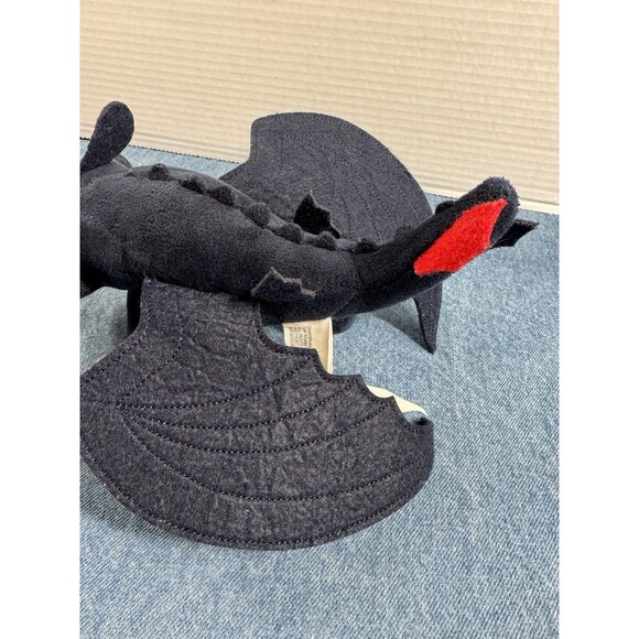 How To Train Your Dragon Toothless Night Fury Plush - Picture 8 of 15